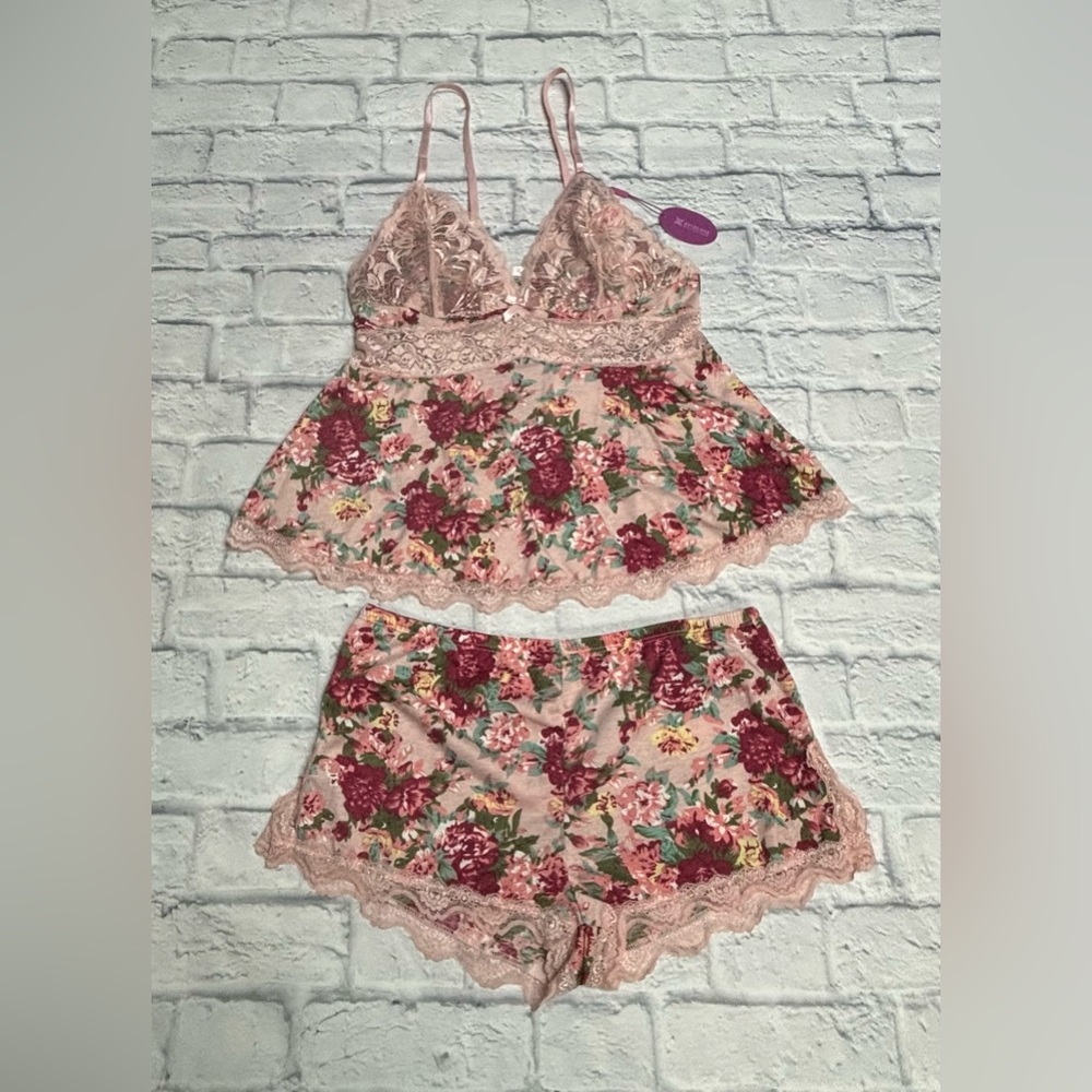 Floral Lace Pajama Set in Pink and Red